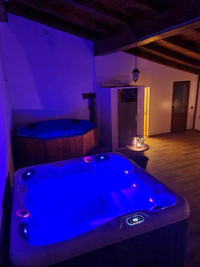 Scrind-Frăsinet Green Mountain Resort מראה חיצוני תמונה