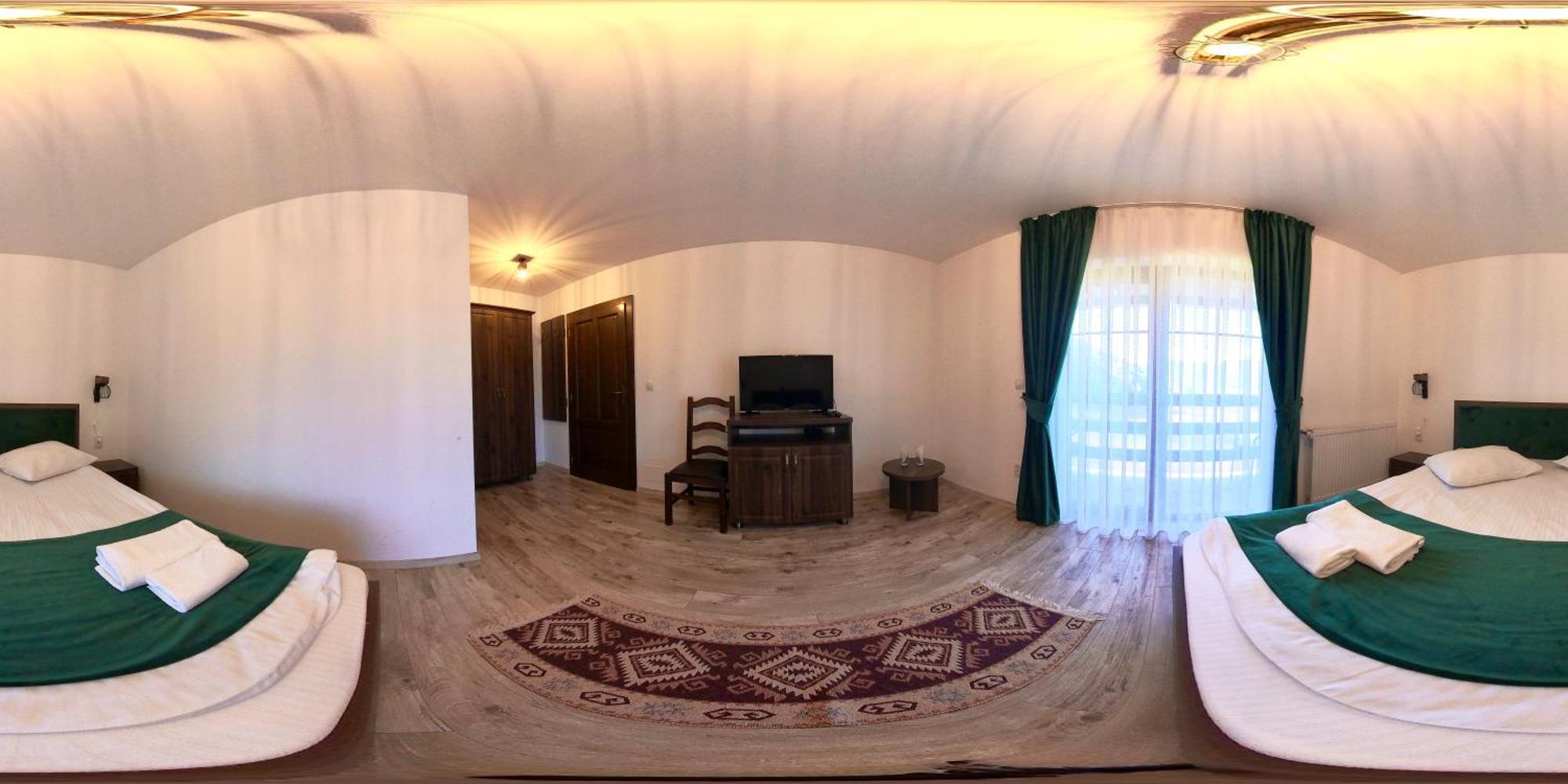 Scrind-Frăsinet Green Mountain Resort מראה חיצוני תמונה