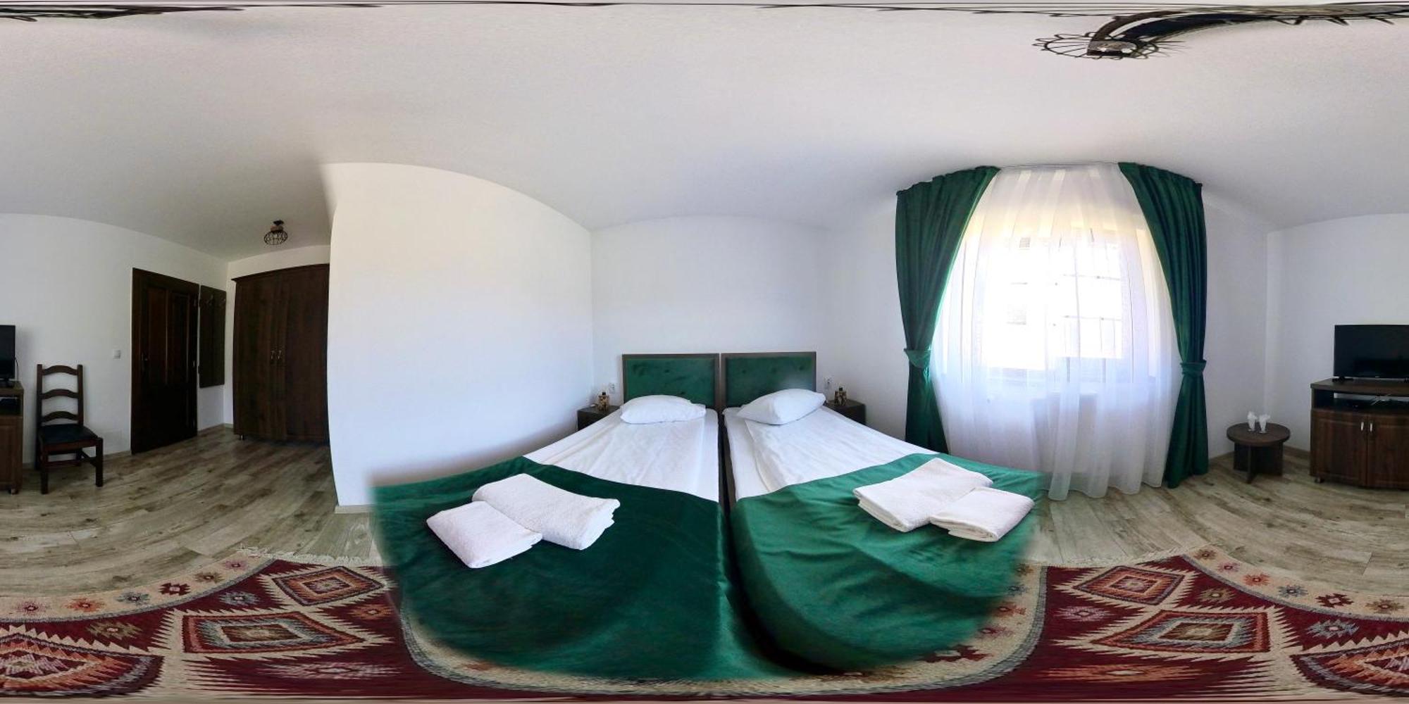Scrind-Frăsinet Green Mountain Resort מראה חיצוני תמונה