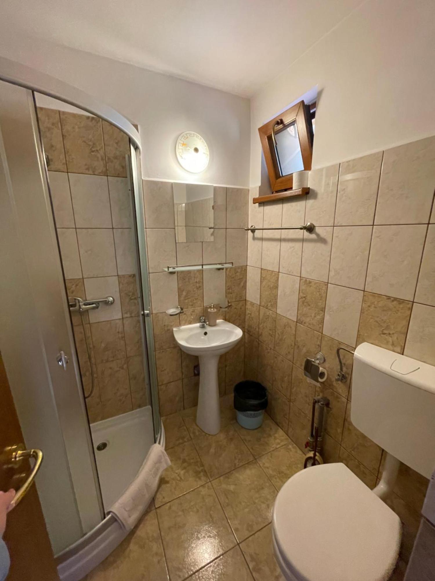 Scrind-Frăsinet Green Mountain Resort מראה חיצוני תמונה
