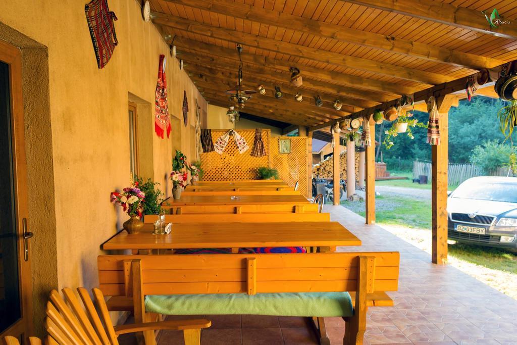 Scrind-Frăsinet Green Mountain Resort מראה חיצוני תמונה